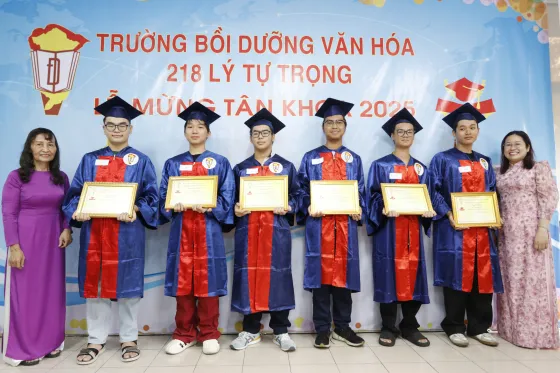 Lễ mừng tân khoa 2025