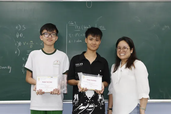 Trao thưởng Khóa Hè 2024-2025